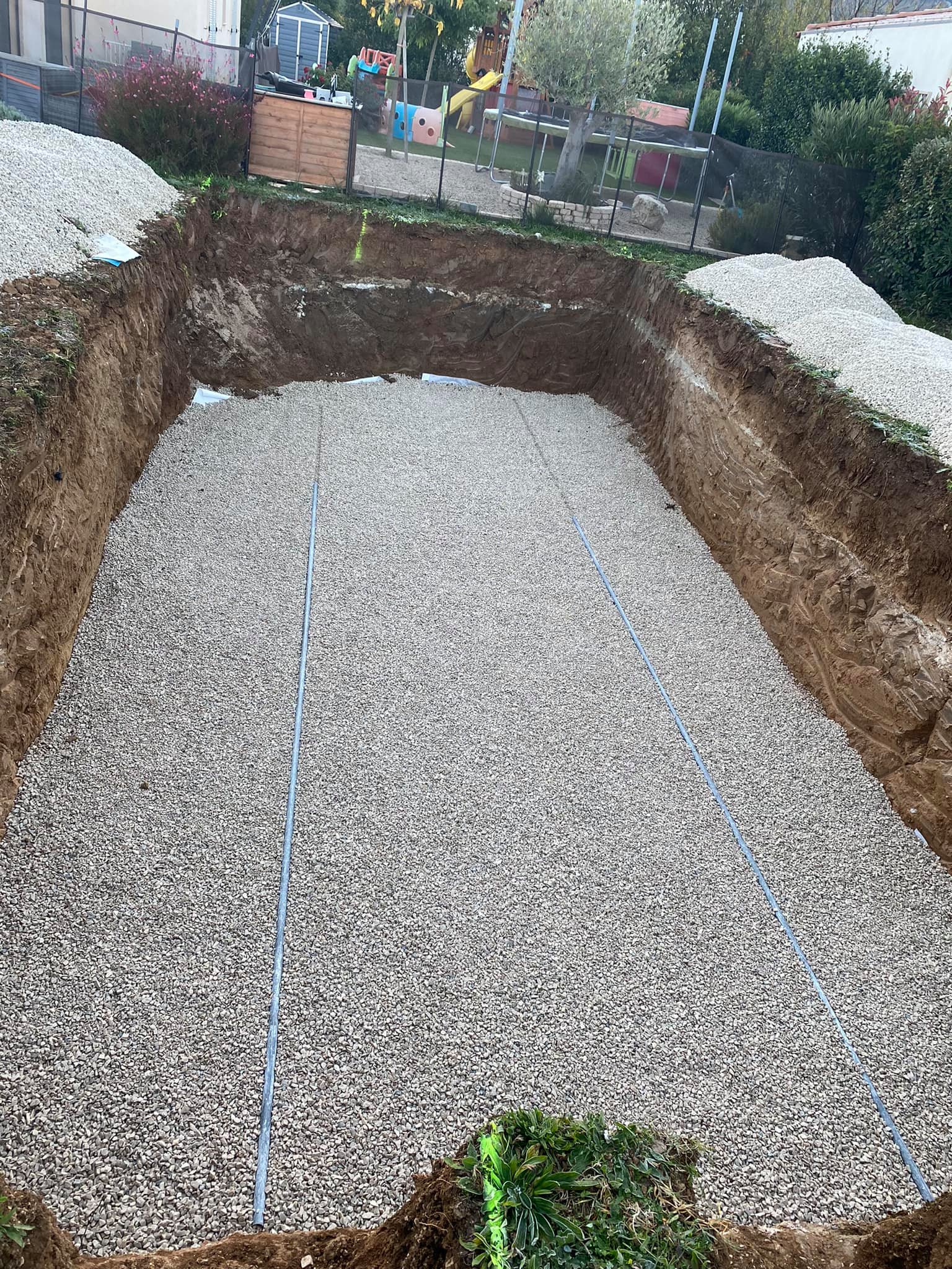 Acondicionamiento del terreno piscina - Mon de Pra